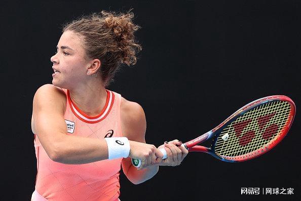 多球迷关注 多球迷关注