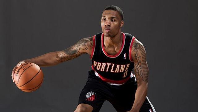 挥回击了批 挥回击了批