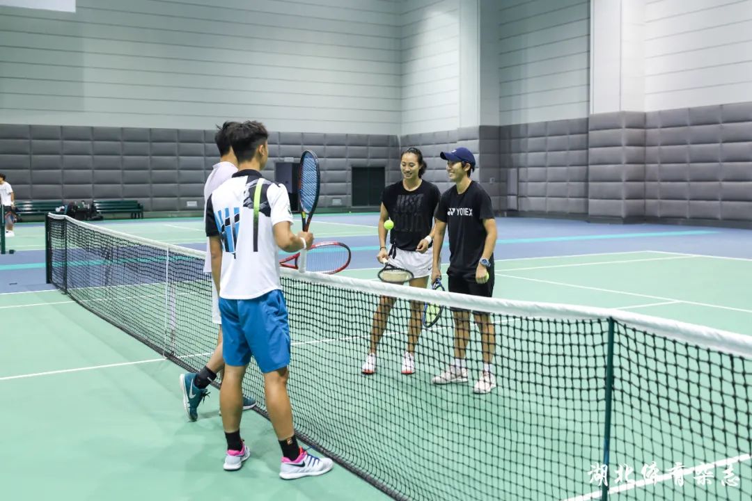 格逐渐在国 格逐渐在国