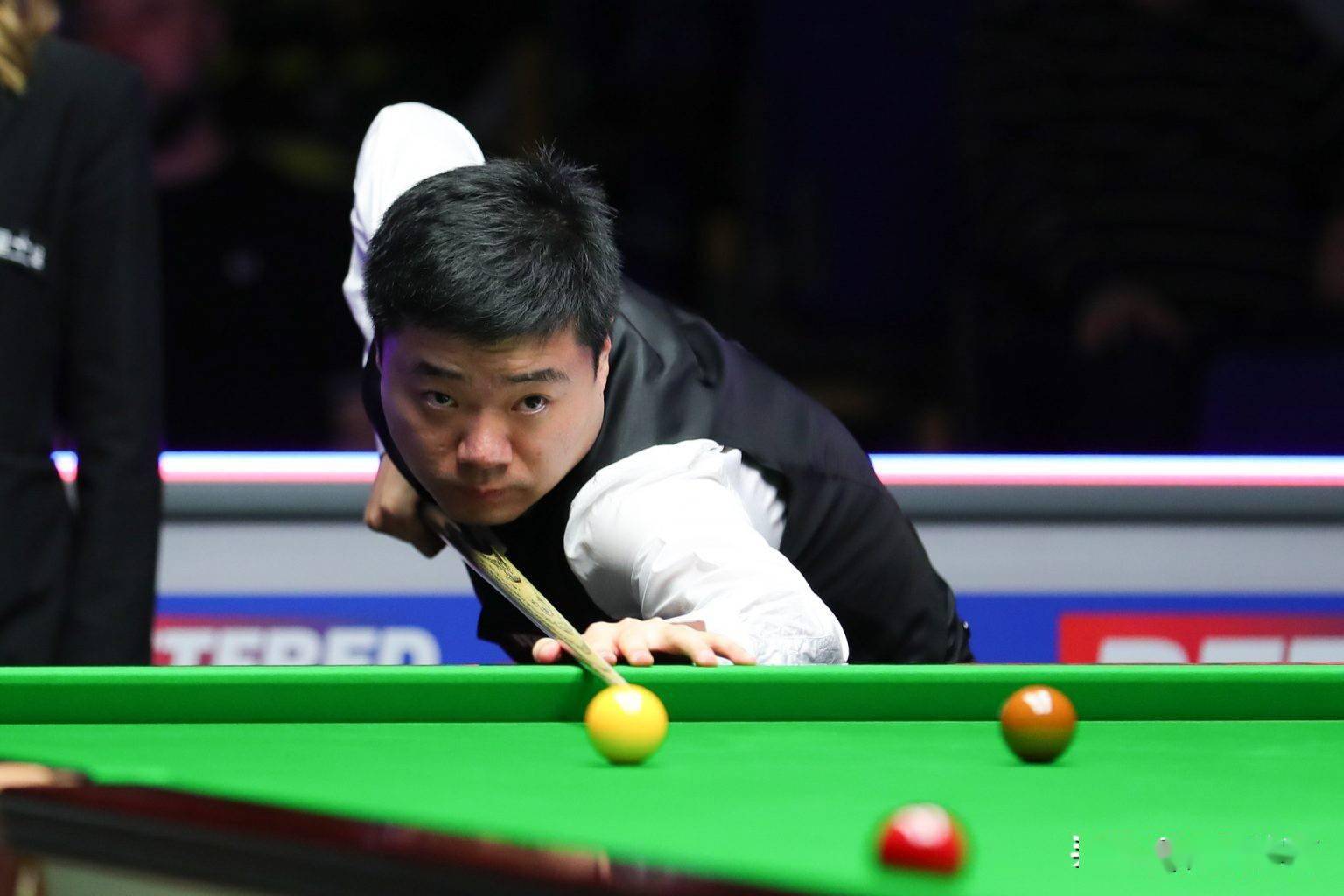 首盘比赛 首盘比赛