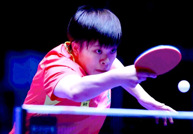 竞技体育中 竞技体育中