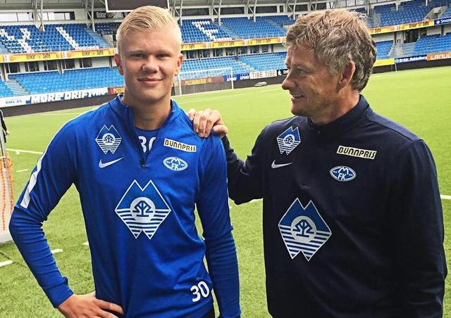 教练组需让 教练组需让