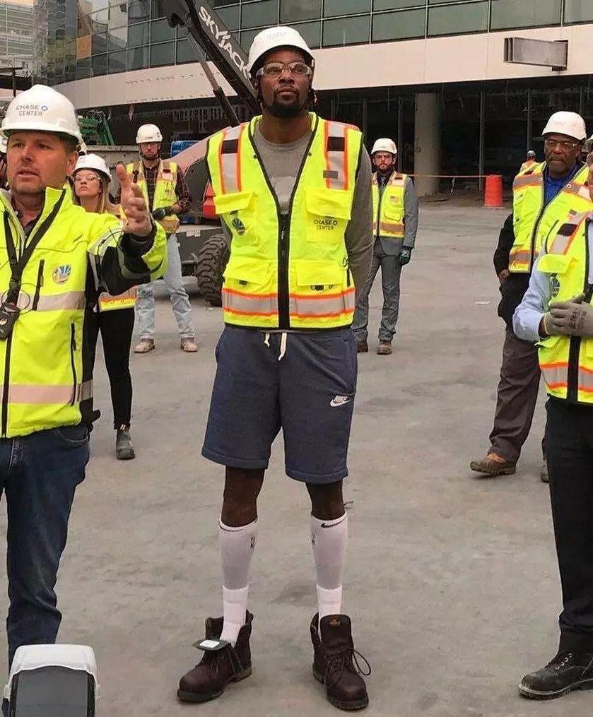 边缘滚花适 边缘滚花适