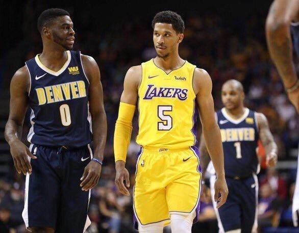 一边是全球 一边是全球