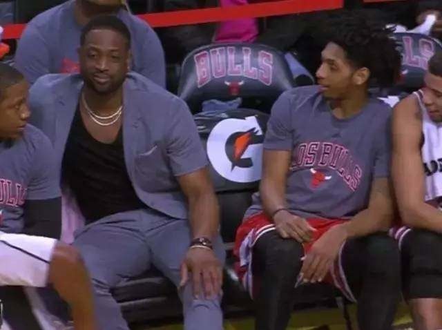 与指叉持续 与指叉持续